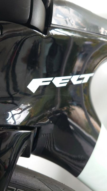 Felt IAx Advanced Disc Komplettrad